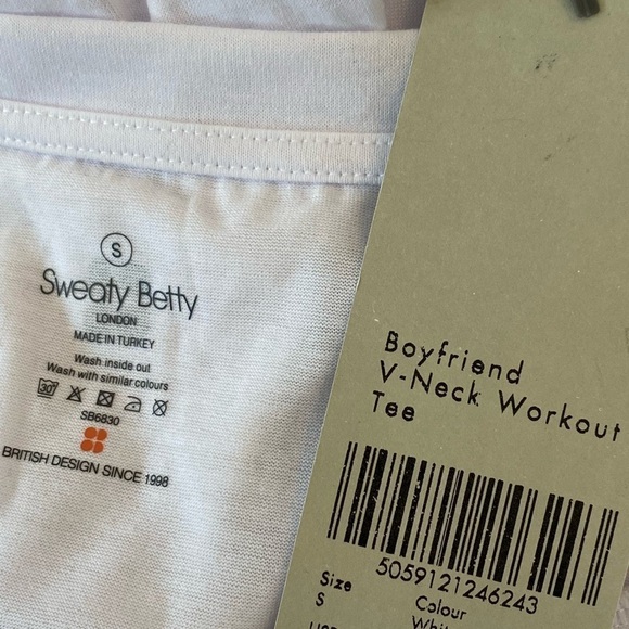 Sweaty Betty NWT Boyfriend V Neck Workout Tee White Gym T Shirt Size small - Picture 7 of 12